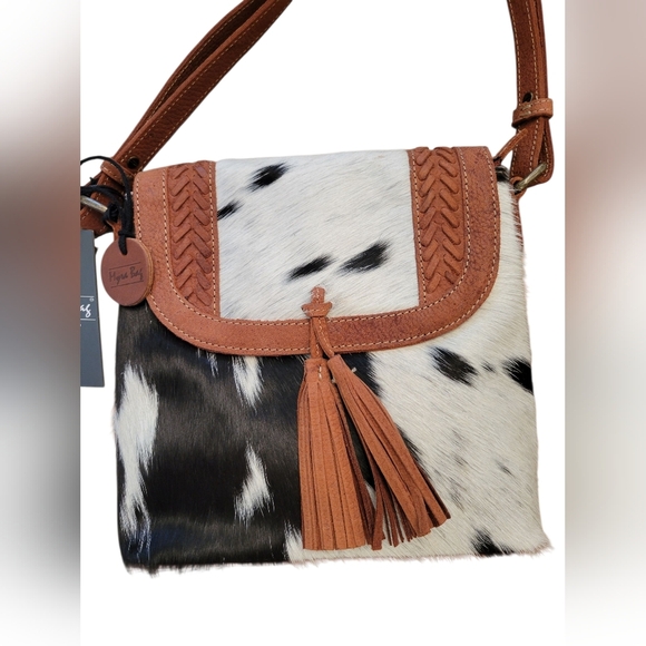 Sold Dont Buy! - Picture 2 of 5